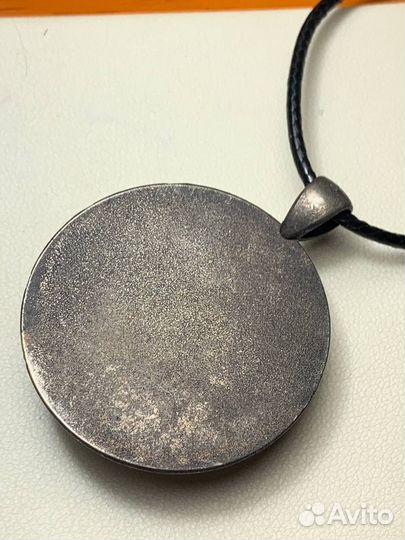 Шикарный винтажный кулон на цепочки вышивка