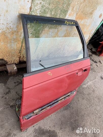 Дверь задняя левая Vw Passat B3