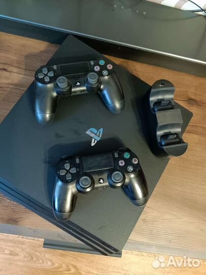 Sony playstation 4 PS4 pro 1tb