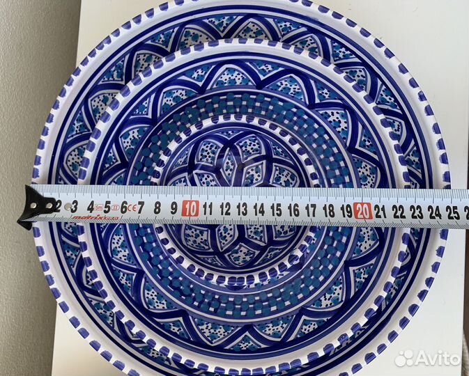 Набор кофейных чашек на 11 персон, салатницы