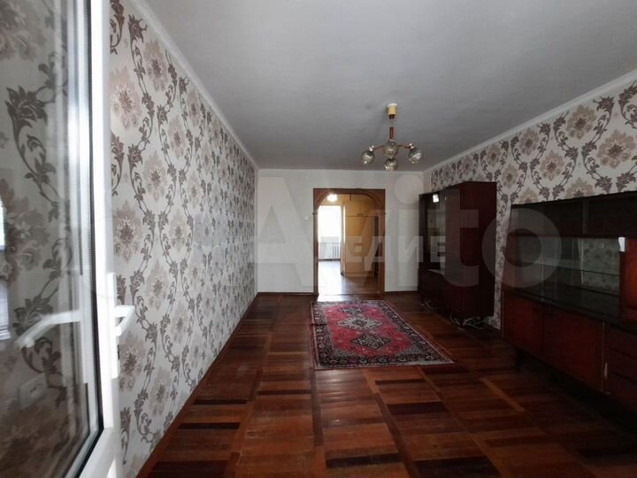 3-к. квартира, 64 м², 3/5 эт.