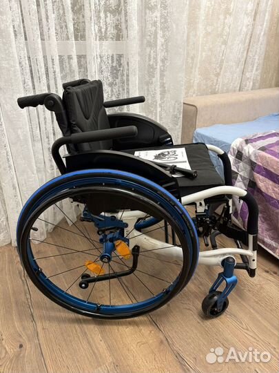 Инвалидная коляска активного типа