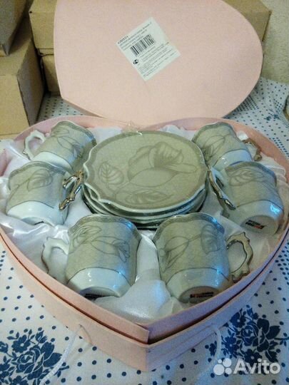 Кофейный набор, подарочный сервиз