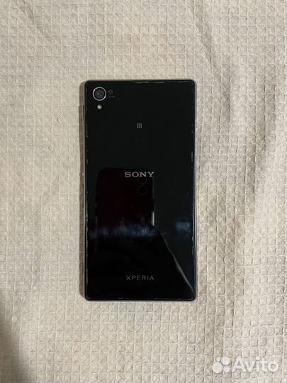 Телефон Sony Xperia
