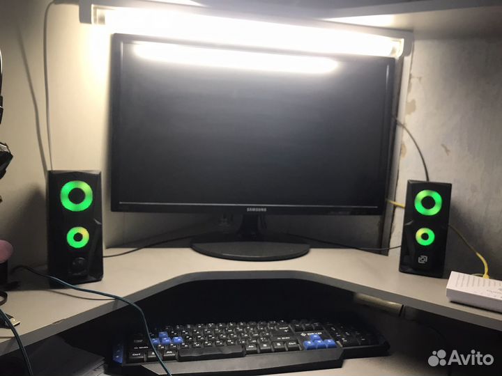 Монитор samsung 24 d330