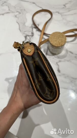 Клатч Louis Vuitton Eva Pre-Owned