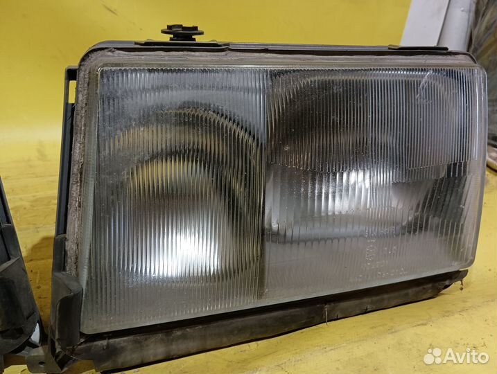Фара левая правая Mercedes Benz W124