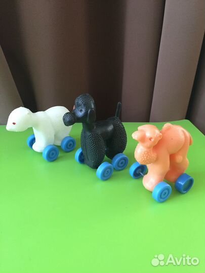 Пластмассовые игрушки