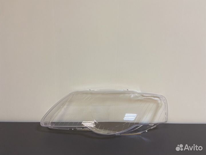 Стекло фары Volkswagen Passat B6/Пассат Б6