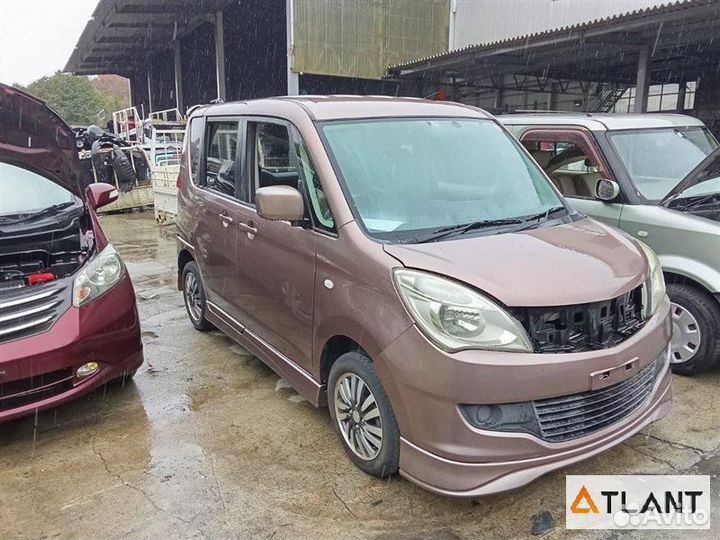 Ступица задняя левая mitsubishi delica D:2