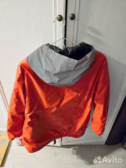 Куртка (ветровка) для мальчика рост 146-152