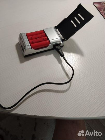 Зарядное устройство для акумм тип аа и ааа