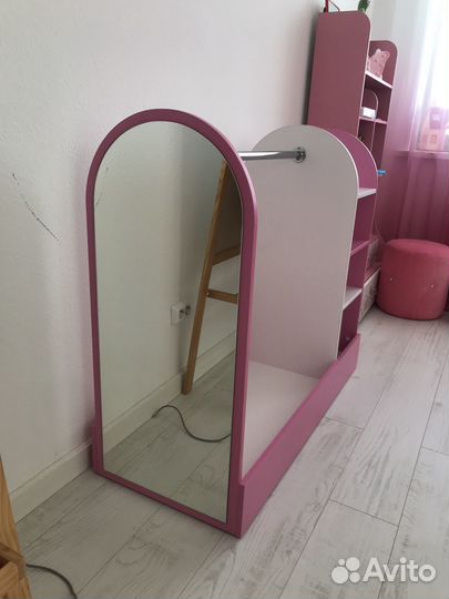 Продам мебель в детскую комнату