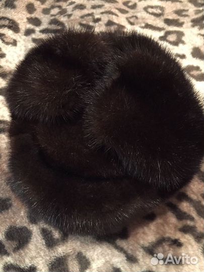 Мужская шапка