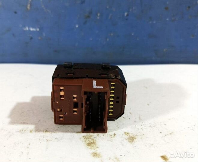 Кнопка регулировки зеркала Infiniti Ex J50 2.5