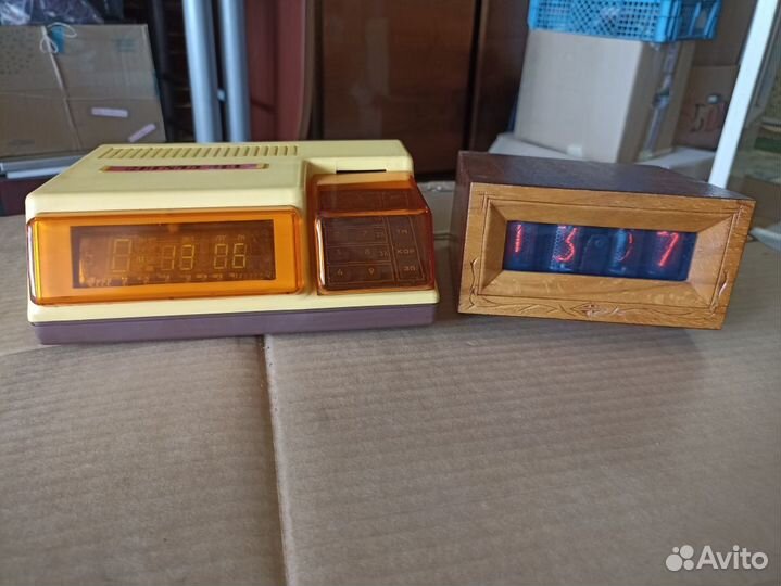 Электронные часы СССР Сигнал 201 и с газорязрядным