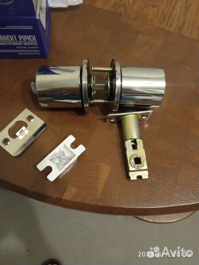 Ручки для межкомнатных дверей