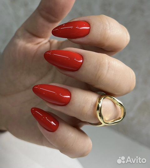 Маникюр,педикюр