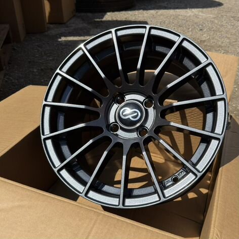 Литые диски Sakura Wheels 181 7×R15 4×100