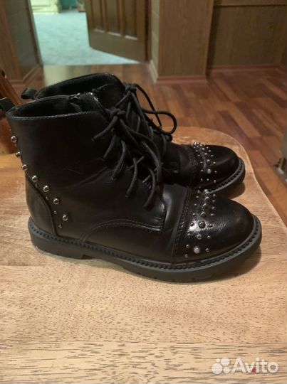 Ботинки для девочки
