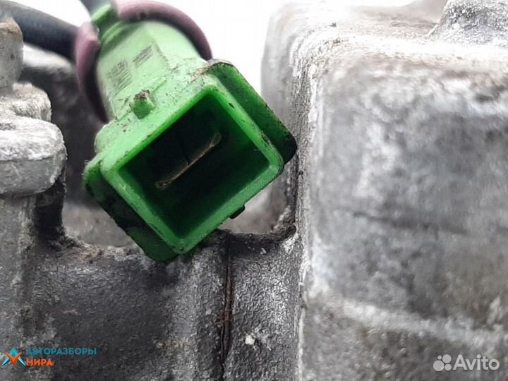 Компрессор кондиционера Volkswagen Passat B5 2001