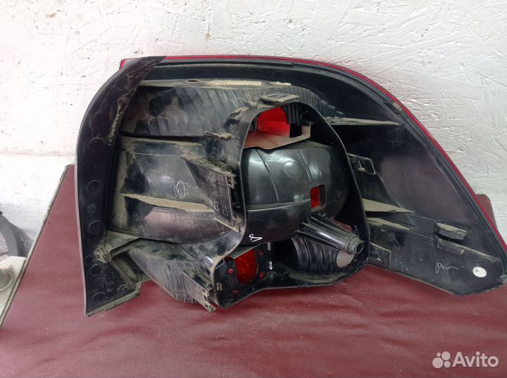 Фара Volkswagen Polo Sedan