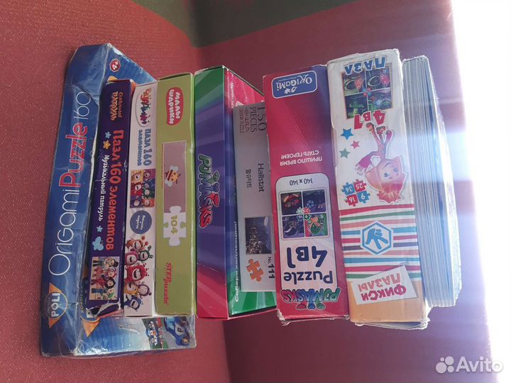 Много пазлов