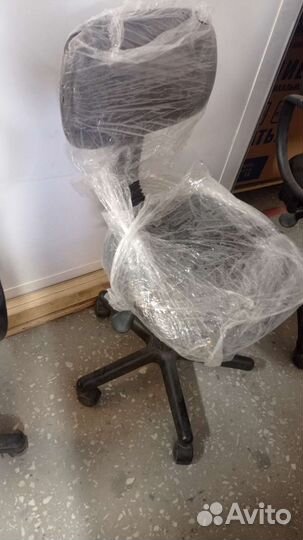 Офисные стулья кресло