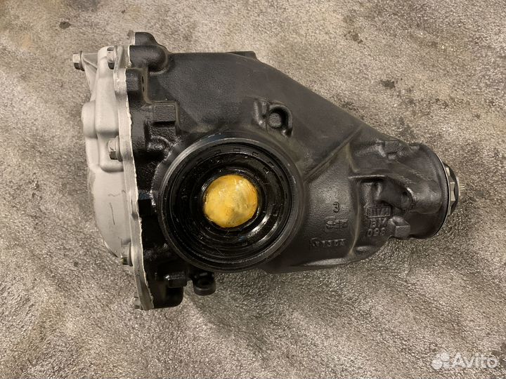Редуктор BMW 3 335d E90 E91 E92 33107571176 дизель