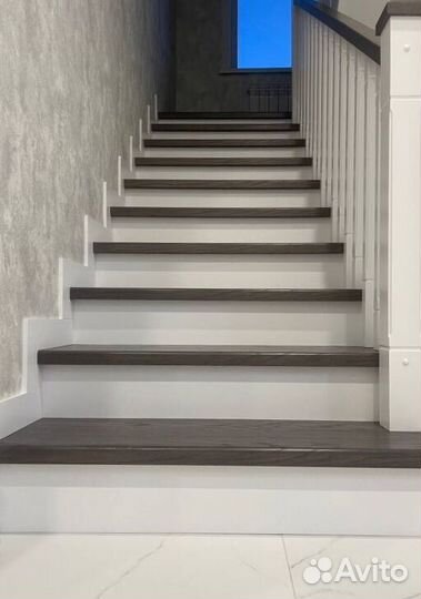 Ступени для лестницы с покраской SLP-7099