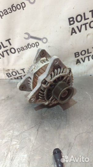 Генератор Nissan Cube Z12 HR15DE 2011