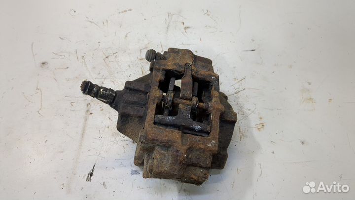 Суппорт Mercedes C W202, 1999