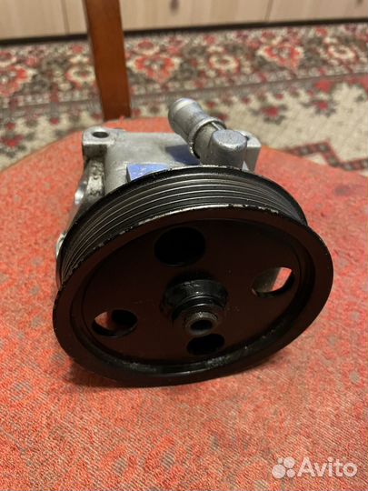 Насос гура на ford focus 2 1.6