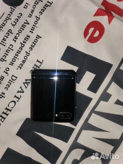 Motorola RAZR, 16 ГБ