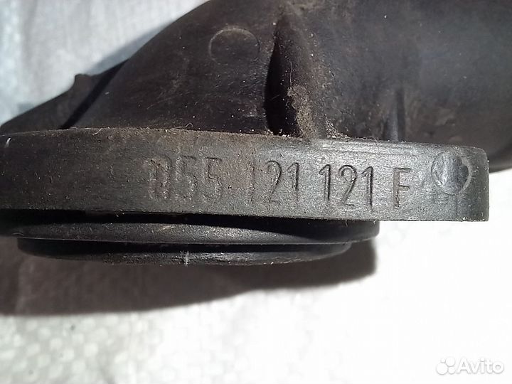 Фланец помпы Пассат Б3 055121121F