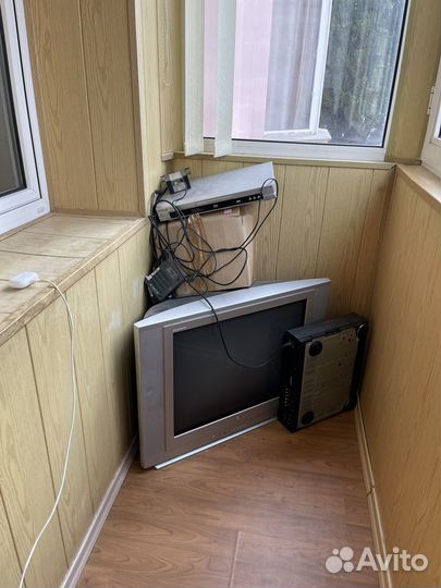 Продам телевизор самовывоз