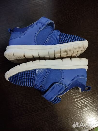 Кроссовки детские
