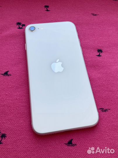 iPhone SE2/2020/64GB/White (как новый)