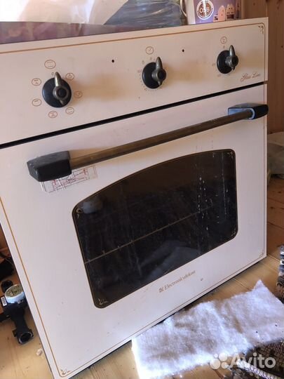 Духовой шкаф