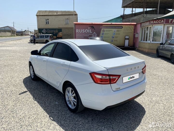 LADA Vesta 1.6 AMT, 2017, 174 000 км