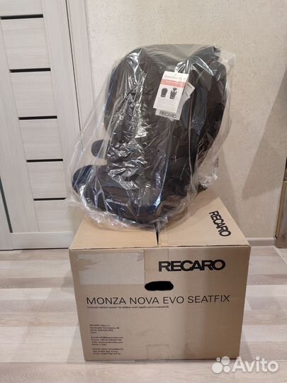 Новое автокресло Recaro EVO