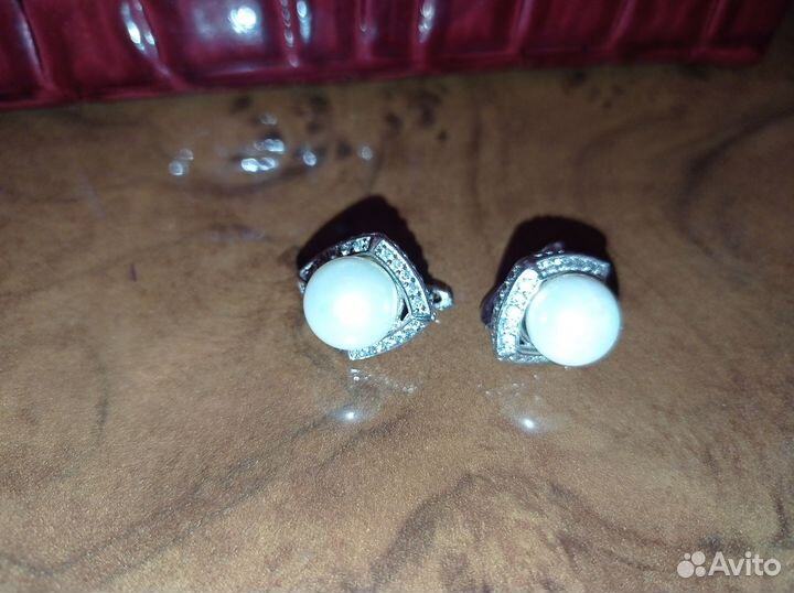 Серьги с натуральным жемчугом