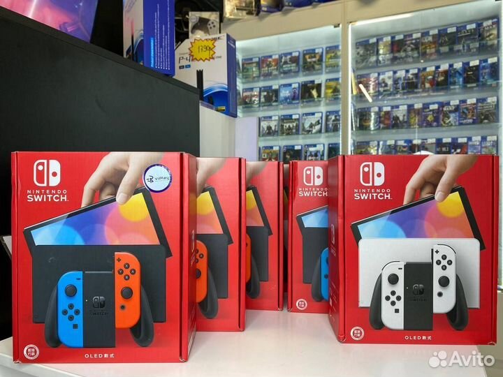 Игровая консоль Nintendo Switch Oled Белый/Красный