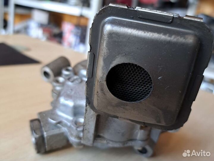 Насос масляный toyota corolla 150 1,6 дв