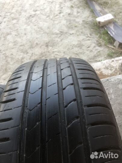 Kumho Ecsta HS51 215/50 R17