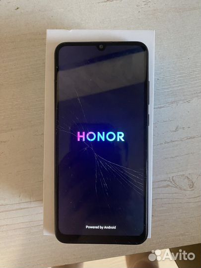 Телефон Honor 9а