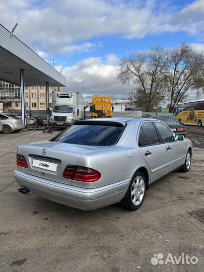 Mercedes-Benz E-класс 2.0 AT, 1999, 300 000 км