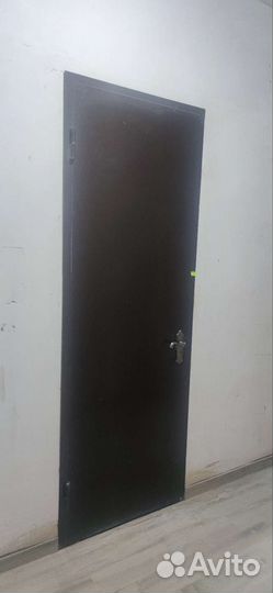 Дверь металлическая