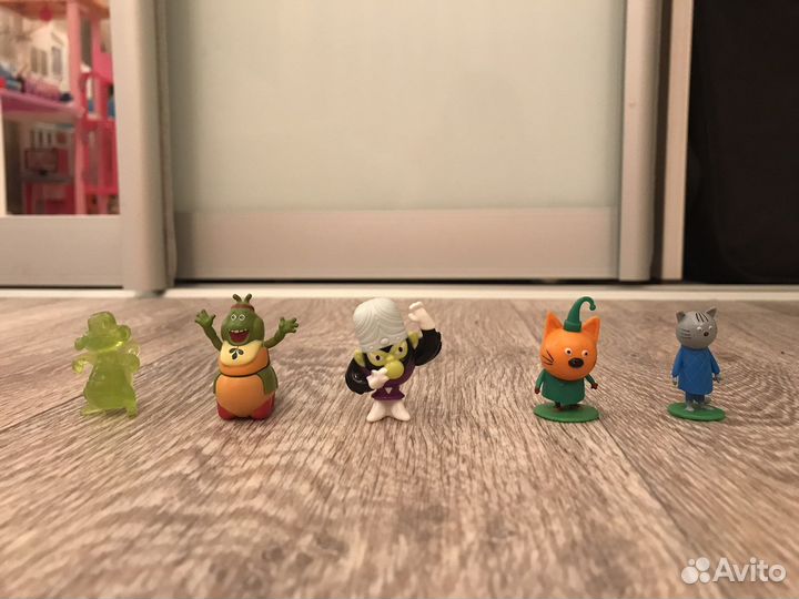 Игрушки из киндера