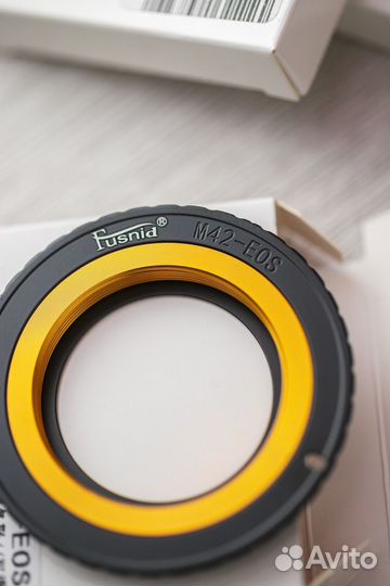 Красивый Адаптер M42-EOS для Canon (Новый)